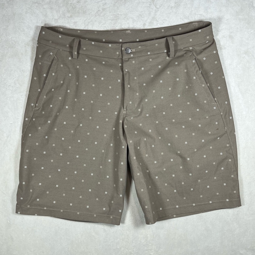 lululemon athletica Size 40 Men's Brown Patterned Performance Shorts